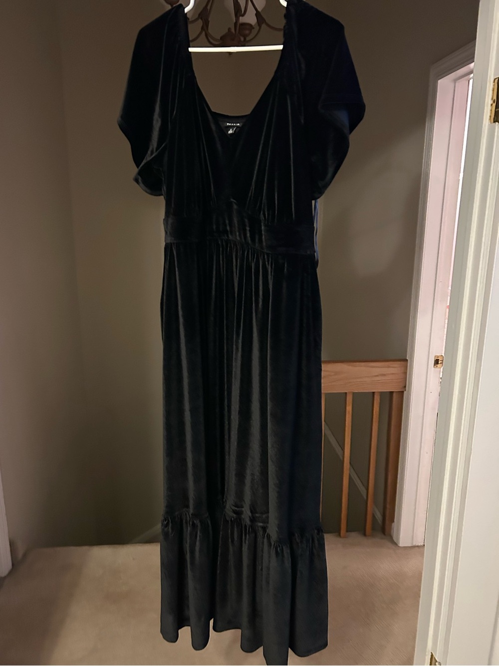 torrid dress dresses | | Torrid Black Velvet Maxi With Puff Sleeves Embroidered Corduroy Dress for Kids Color:Lollipop a line dresses Long Sleeved Brown Velvet